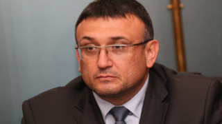 Бербатов дебютира в Шампионската лига срещу Олборг