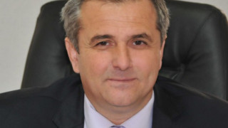Самолетът на Юшченко кацна аварийно