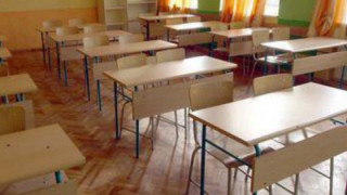Френски рефери ще ръководят България - Италия