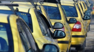 Румънците протестират, леята се обезценява