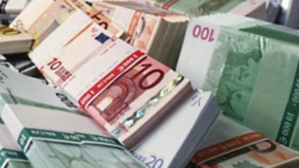 САЩ гарантират всички влогове | StandartNews.com