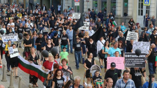 Барозу зове 27-те да одобрят финансовия план