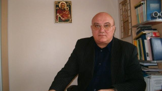 Доктор се хвърля в битката за Видин