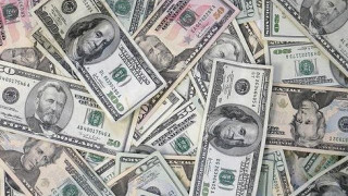 Засякоха 200 млн. долара за подкупи
