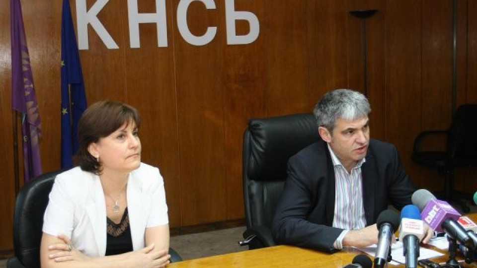 КНСБ натиска за 350 лева минимална заплата | StandartNews.com