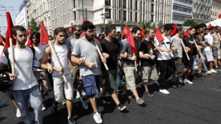 Гърците в истерия заради нов данък