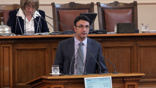 Трайков: Свидетели сме на агресивна кампания срещу бг туризма