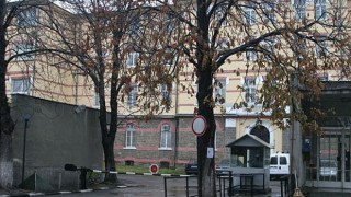 Първи звънец за 215 затворници