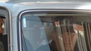 Шофьор обгази рейс заради засечка