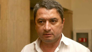 Мими обеща да не си играе на криеница