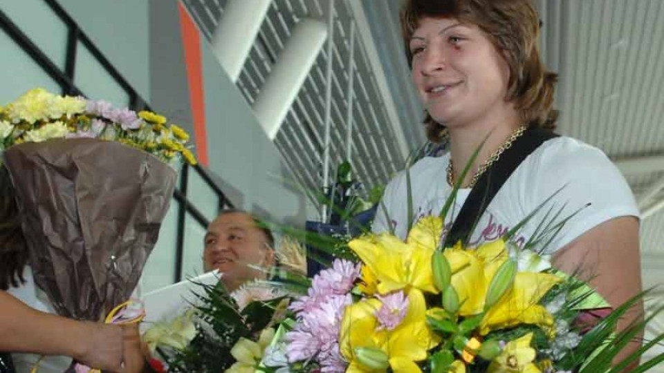 Майчин букет за Станка Златева | StandartNews.com
