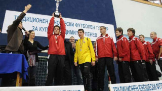 Школата на ЦСКА тъне в корупция