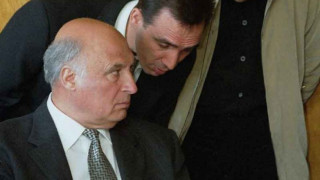 Цар Киро докаран в София с полицейска охрана