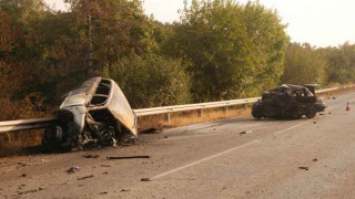 Румънски поп и българин загинаха в огнен ад
