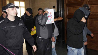 Протест срещу пускането 17-те полицаи от "Палките-2"