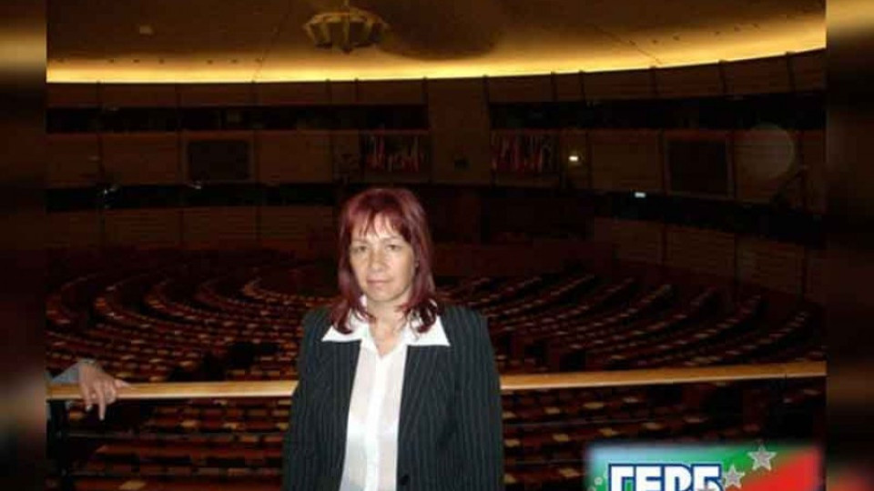 Галина Стоянова е Желязната лейди на Казанлък | StandartNews.com