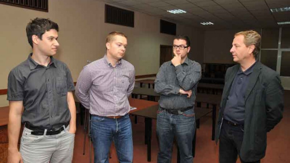 Людмил Сандов учи млади бизнесмени на предприемачество | StandartNews.com