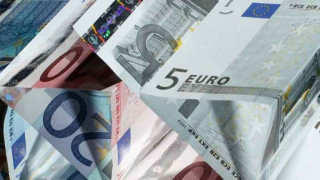 Опрощават 60% от дълга на Гърция?