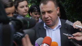 Държавата конфискува горите от заменки