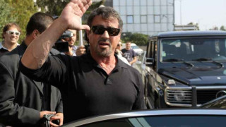 Рамбо тича на очен лекар в столицата
