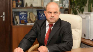 Световна шампионка подкрепи Пламен Стоилов