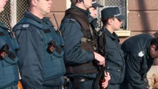 15 000 полицаи ще пазят изборите