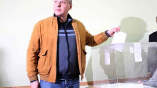 Станишев: Дано българите не направят целувка на смъртта