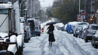 Снежна буря скова Щатите, уби трима