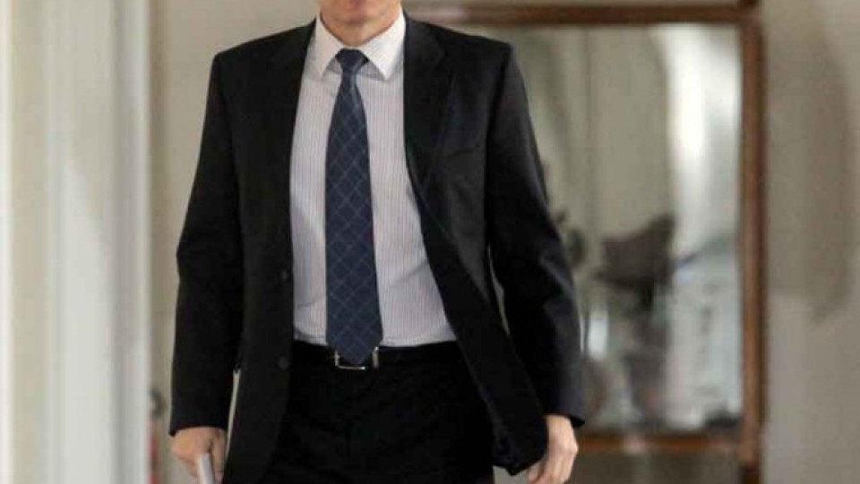 На всеки учен в БАН се падал по човек и половина обслужващ персонал | StandartNews.com