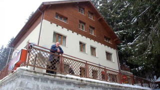 Инспектори тръгват на проверки по хижите