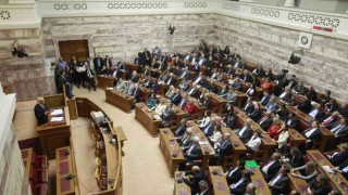 Папандреу събира извънредно кабинета