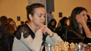 Мъжете правят 4 ремита с Украйна, дамите губят 1:3