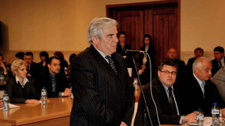 Дарин Ангелов е шеф на местния парламент в Плевен