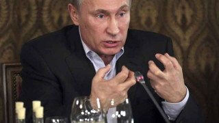 Путин привлича млади избиратели със секси клип