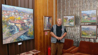 Откраднаха 22 картини на Паунеца във Вършец