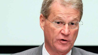 Шефът на МВФ за Европа хвърли оставка