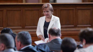 Правителството готово да тегли 4,2 млрд. лева заем
