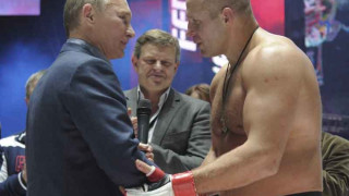 Спор в Русия: Освиркаха ли Путин? (ВИДЕО)