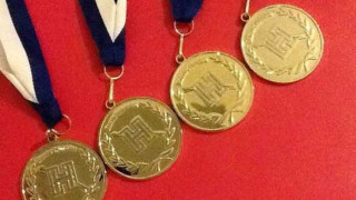 Аврамова с 4 първи места, бие и на кроул