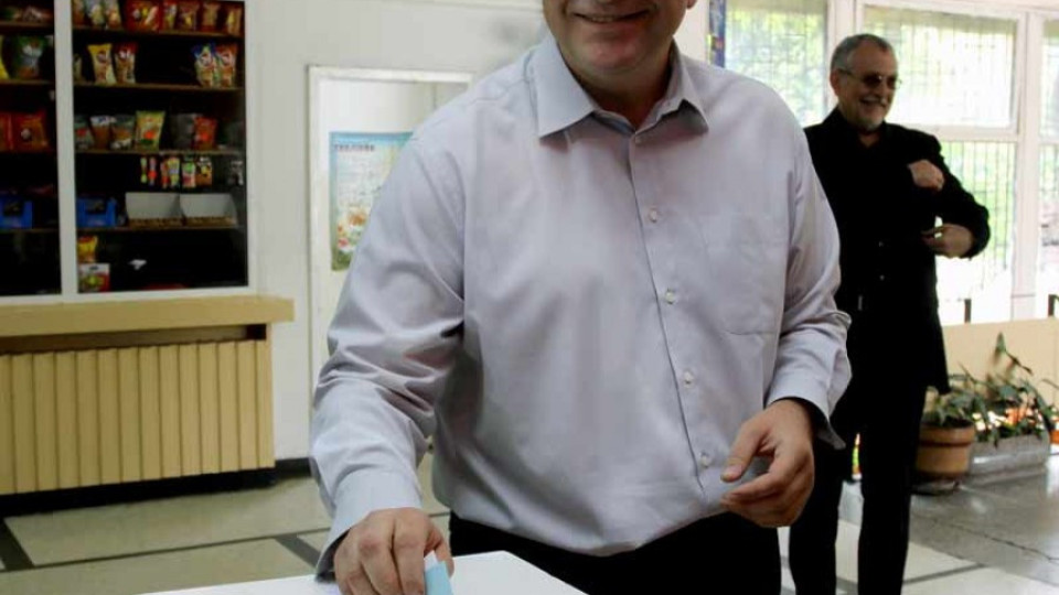 Светослав Малинов влиза в Европейския парламент | StandartNews.com