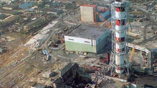 Забраниха туристическите влакове в Чернобил