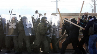 60 ранени при сблъсъци в Косово