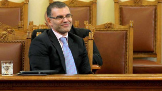 Прекрояват бюджета в средата на 2012-та
