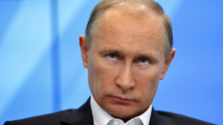 Забраниха предизборна брошура с карикатурата на Путин