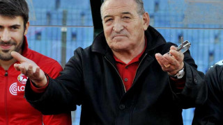 Пената: Нека изравним левскарите по бизнес