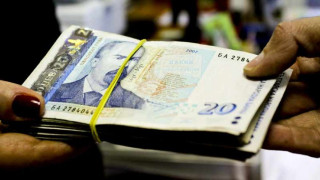 Пощите доставят за минути пари от чужбина