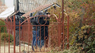 Убили с брадва и тояга майката на полицая в "Люлин"