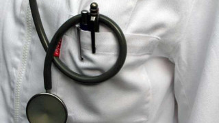 Бърза помощ запорира сметки на 50 джипита
