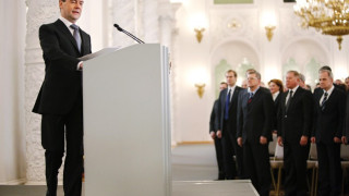 Медведев обещава реформи