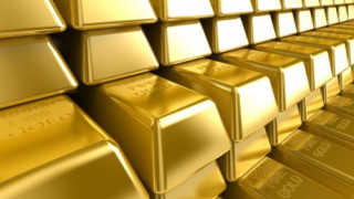Златото поевтиня с $400
